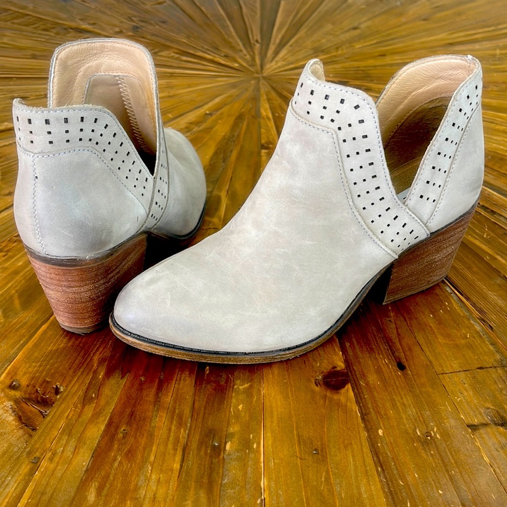 Steve Madden ankle boots